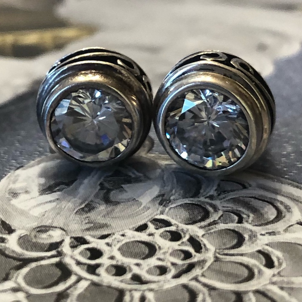Silpada Sterling Silver Bezel Set CZ Harlequin Post Earrings P1232